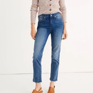 Madewell Stovepipe Jeans in Chancery Wash: Fluffy Hem Edition Size 25 NWT‎